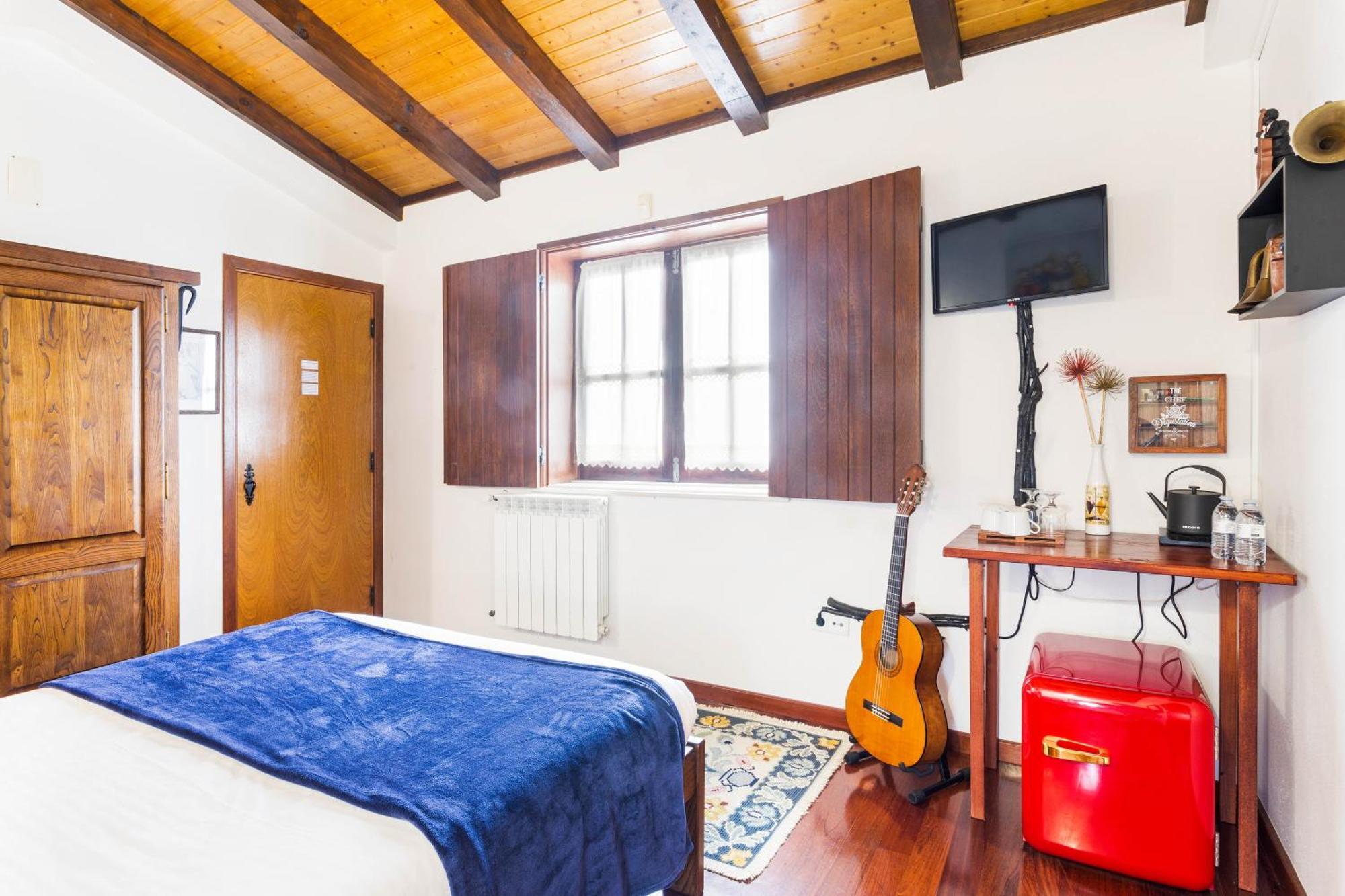 Refugio Das Artes Guesthouse Porto de Mós Eksteriør bilde