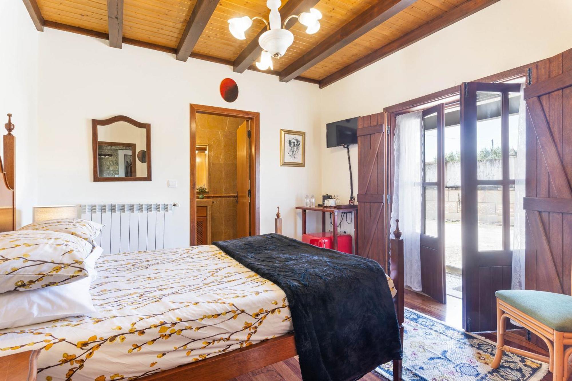 Refugio Das Artes Guesthouse Porto de Mós Eksteriør bilde